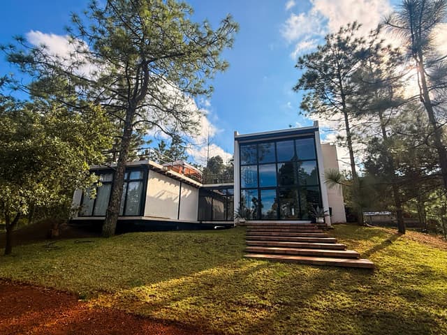 Casa La fe con Cancha de Tenis